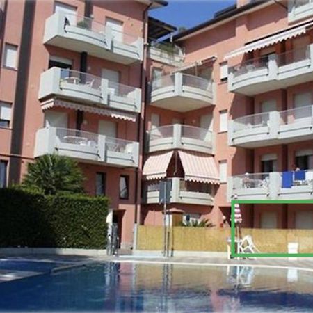 Residence Ipanema - Walterigato Apartments Solo Per Famiglie リド・ディ・イエゾロ エクステリア 写真